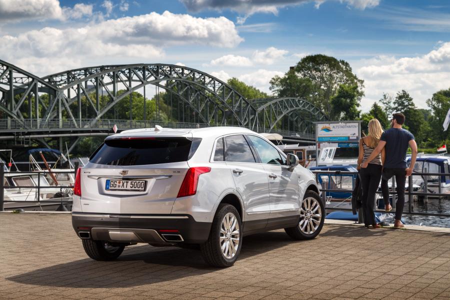  Cadillac XT5 2016 года  (EU) (фото 18 из 42)